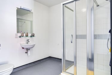 1 bed studio, Fulham Palace Road, Hammersmith, London, W69PA - Image 5